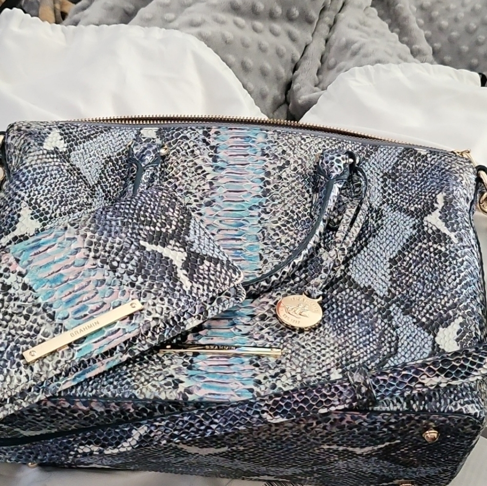 Brahmin Duxbury Satchel And Wallet